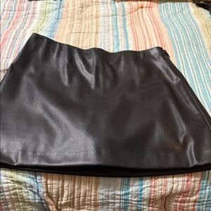 Abercrombie & Fitch Scarlett Black Mini Skort